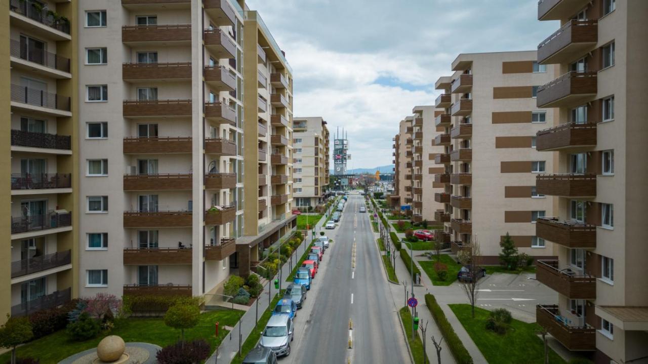בראשוב Coresi Rezidence & Suites מראה חיצוני תמונה